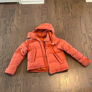 North Face Down cropped puffer coat
